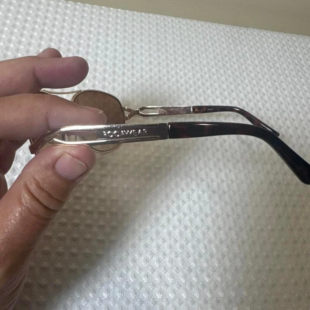 Rocawear aviator sunglasses